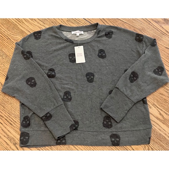 Pink Rose Sweaters - NWT Pink Rose Womens XL Grey Skull Print Hacci Knit Pullover Sweater